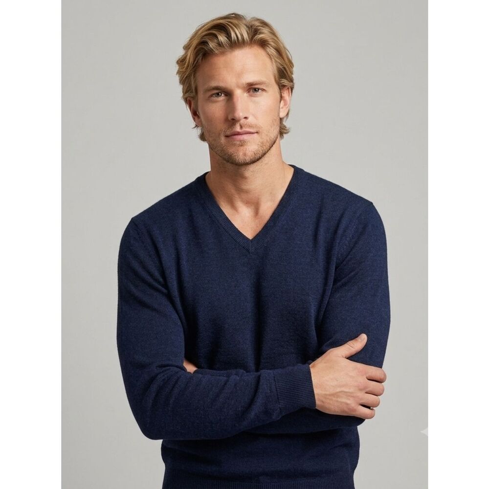 Brooks Brothers Men’s Classic Blue V-Neck Sweater 100% Merino Wool Extra Large
